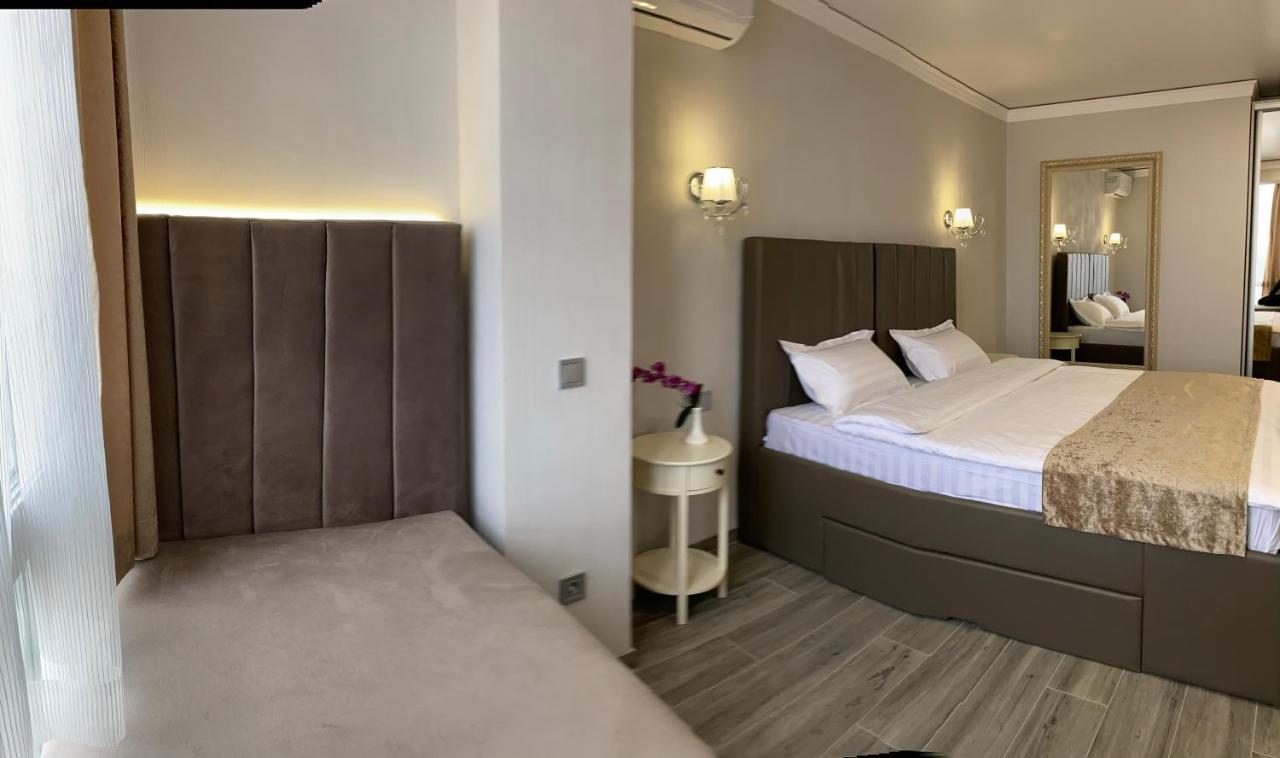 Apart Reserve Central Ivano-Frankivszk Kültér fotó
